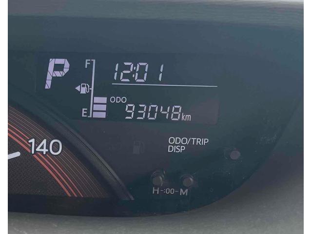 タント Ｘ　両側スライド・片側電動　スマートキー　アイドリングストップ　ベンチシート　ＣＶＴ　盗難防止システム　ＡＢＳ　ＣＤ　衝突安全ボディ　エアコン　パワーステアリング　パワーウィンドウ（7枚目）