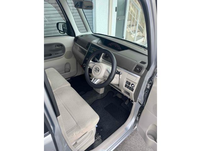 タント Ｘ　両側スライド・片側電動　スマートキー　アイドリングストップ　ベンチシート　ＣＶＴ　盗難防止システム　ＡＢＳ　ＣＤ　衝突安全ボディ　エアコン　パワーステアリング　パワーウィンドウ（8枚目）