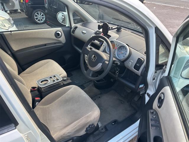 ライフ Ｆ　ＥＴＣ　キーレスエントリー　ＡＴ　ＡＢＳ　ＣＤ　ＵＳＢ　衝突安全ボディ　エアコン　パワーステアリング　パワーウィンドウ（5枚目）