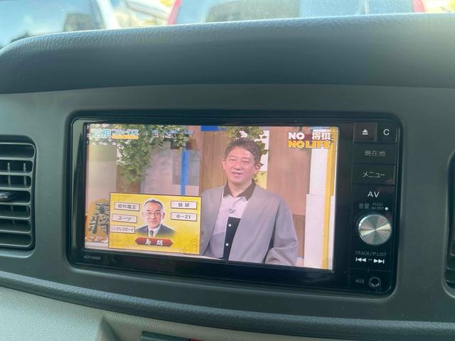 ＴＶ付きの車となっております。ドライブの合間の休憩中に気になる番組を見ることができます。