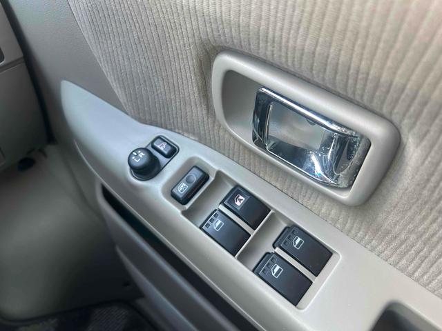 パワーウィンドウ付き☆運転席で全部の窓を開閉することが可能！！快適にドライブをお楽しみいただけます☆