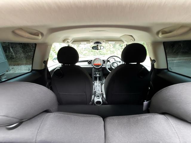 MINI ワン ワン 正規輸入車 1600cc FAT 2WD ホワイト850 エアコン パワーステアリング パワーウィンドウ ABS エアバッグ(運転席/助手席) 盗難防止システム 走行68,000km(22枚目)
