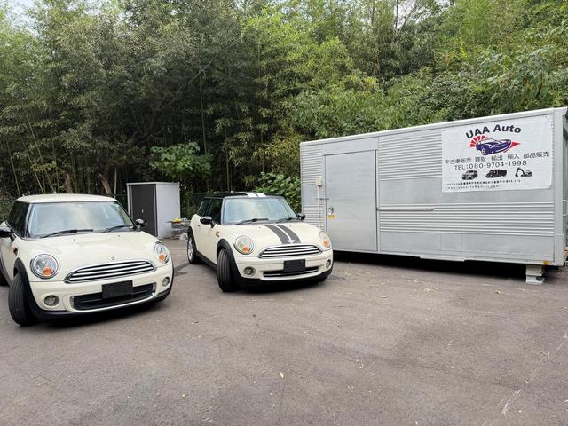 MINI ワン ワン 正規輸入車 1600cc FAT 2WD ホワイト850 エアコン パワーステアリング パワーウィンドウ ABS エアバッグ(運転席/助手席) 盗難防止システム 走行68,000km(35枚目)