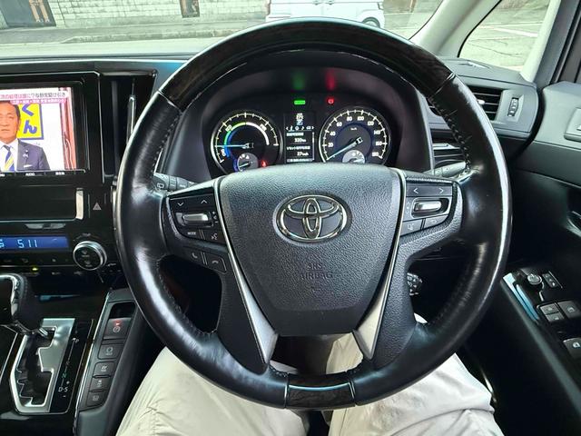 アルファードハイブリッド ＳＲ　Ｃパッケージ　ドライブレコーダー　ＥＴＣ　ナビ　ＴＶ　クリアランスソナー　オートクルーズコントロール　両側スライドドア　オートマチックハイビーム　電動リアゲート　スマートキー　電動格納ミラー　シートヒーター（2枚目）