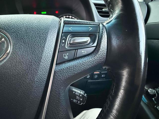 アルファードハイブリッド ＳＲ　Ｃパッケージ　ドライブレコーダー　ＥＴＣ　ナビ　ＴＶ　クリアランスソナー　オートクルーズコントロール　両側スライドドア　オートマチックハイビーム　電動リアゲート　スマートキー　電動格納ミラー　シートヒーター（11枚目）