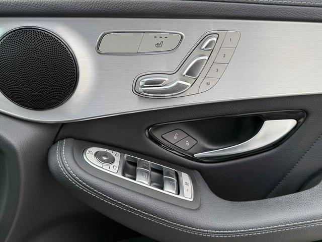 GLC GLC200 ETC 全周囲カメラ クリアランスソナー オートクルーズコントロール レーンアシスト パワーシート ナビ TV オートライト 電動リアゲート アルミホイール スマートキー アイドリングストップ(34枚目)