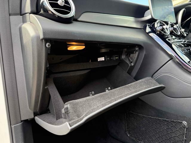 GLC GLC200 ETC 全周囲カメラ クリアランスソナー オートクルーズコントロール レーンアシスト パワーシート ナビ TV オートライト 電動リアゲート アルミホイール スマートキー アイドリングストップ(38枚目)