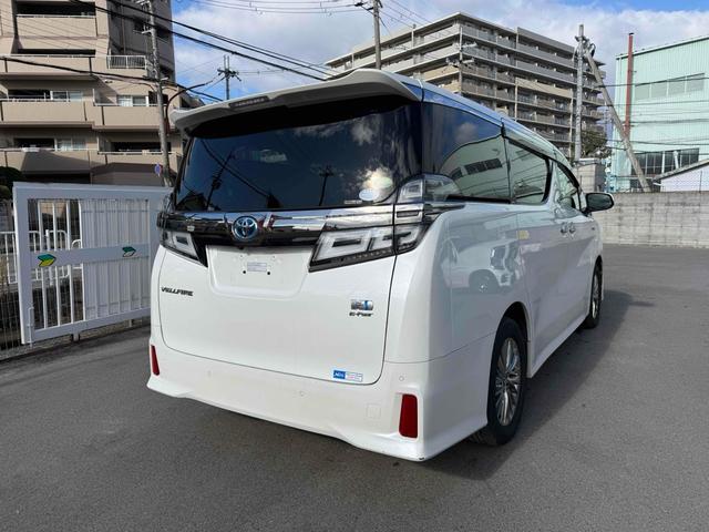 ヴェルファイアハイブリッド ＺＲ　Ｇエディション　４ＷＤ　ハイブリッド　ドライブレコーダー　バックカメラ　両側スライドドア　クリアランスソナー　オートクルーズコントロール　レーンアシスト　オートマチックハイビーム　オートライト　パワーシート（4枚目）