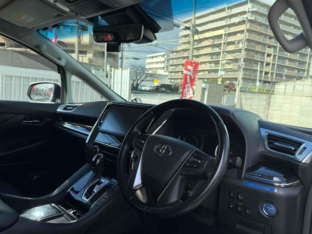 ヴェルファイアハイブリッド ＺＲ　Ｇエディション　４ＷＤ　ハイブリッド　ドライブレコーダー　バックカメラ　両側スライドドア　クリアランスソナー　オートクルーズコントロール　レーンアシスト　オートマチックハイビーム　オートライト　パワーシート（17枚目）