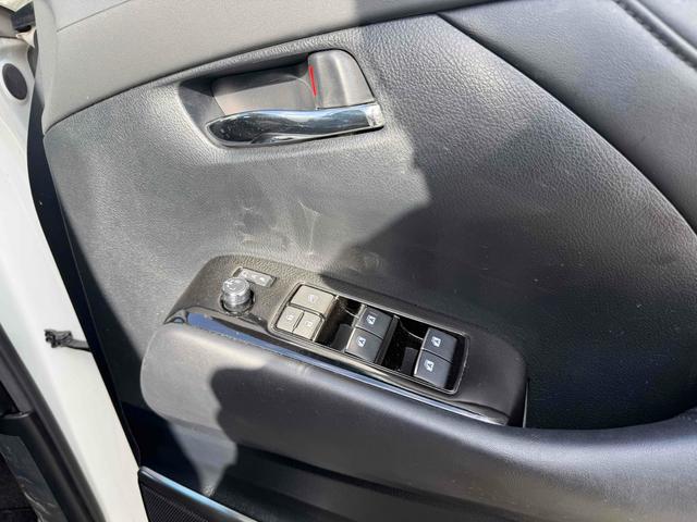 ヴェルファイアハイブリッド ＺＲ　Ｇエディション　４ＷＤ　ハイブリッド　ドライブレコーダー　バックカメラ　両側スライドドア　クリアランスソナー　オートクルーズコントロール　レーンアシスト　オートマチックハイビーム　オートライト　パワーシート（32枚目）