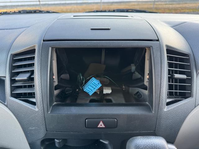 パレット 後期型 リミテッド 検査R9年2月28日まで!修復歴なし!ETC!左側パワースライドドア!右側スライドドア!スマートキー!プッシュスタート!ベンチシート!電動格納ミラー!※ナビ無し(42枚目)