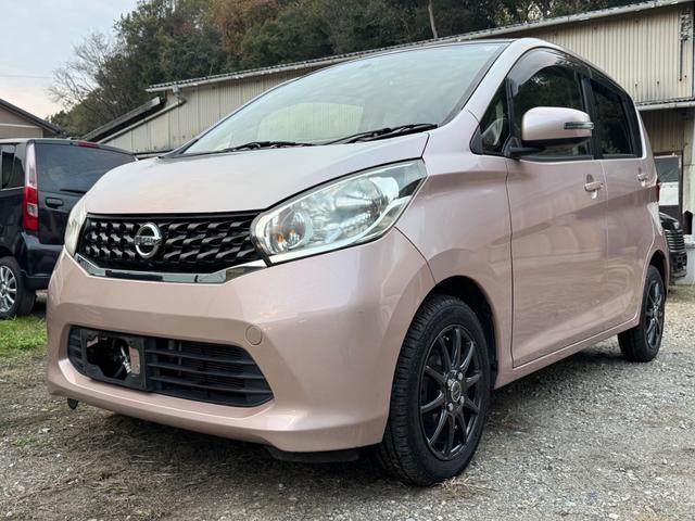 デイズ Ｘ　検査Ｒ０９年０７月０３日まで！走行８２，０００ｋｍ！修復歴なし！スマートキー！社外アルミホイール！オートエアコン！プッシュスタート！※ナビ無し（3枚目）