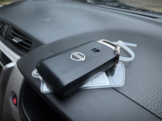 デイズ Ｘ　検査Ｒ０９年０７月０３日まで！走行８２，０００ｋｍ！修復歴なし！スマートキー！社外アルミホイール！オートエアコン！プッシュスタート！※ナビ無し（65枚目）