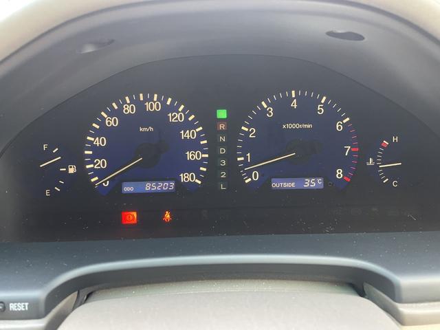 プログレ ＮＣ２５０　プライムセレクション　純正ナビ／フロントカメラ／バックカメラ／ＥＴＣ／キーレスキー×２個／パワーシート／オートクルーズ／ＨＩＤ／ウッドコンビハンドル／アルミホイール／電動コーナーポール／禁煙車／修復歴無し／車検整備付き（21枚目）