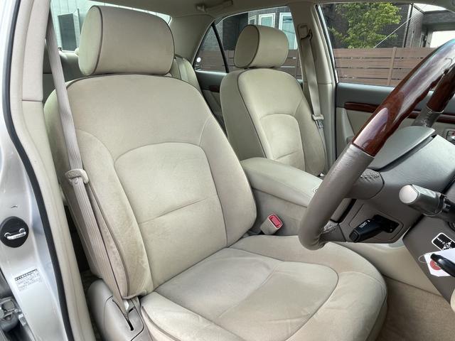 プログレ ＮＣ２５０　プライムセレクション　純正ナビ／フロントカメラ／バックカメラ／ＥＴＣ／キーレスキー×２個／パワーシート／オートクルーズ／ＨＩＤ／ウッドコンビハンドル／アルミホイール／電動コーナーポール／禁煙車／修復歴無し／車検整備付き（22枚目）