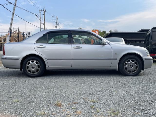 プログレ ＮＣ２５０　プライムセレクション　純正ナビ／フロントカメラ／バックカメラ／ＥＴＣ／キーレスキー×２個／パワーシート／オートクルーズ／ＨＩＤ／ウッドコンビハンドル／アルミホイール／電動コーナーポール／禁煙車／修復歴無し／車検整備付き（34枚目）