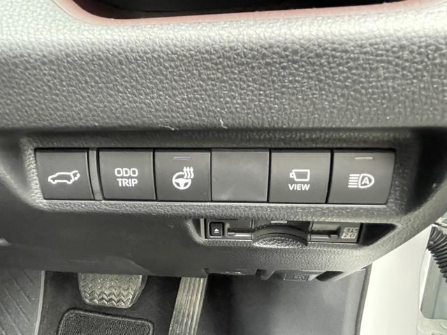 ＲＡＶ４ Ｇ　純正ナビ・フルセグ／全方位カメラ／ブラインドスポットモニター／黒革シート／パワーバックドア／ステアリングヒーター／シートヒーター・エアシート／ＥＴＣ２．０／スマートキー×２個／ＬＥＤライト／禁煙車（6枚目）