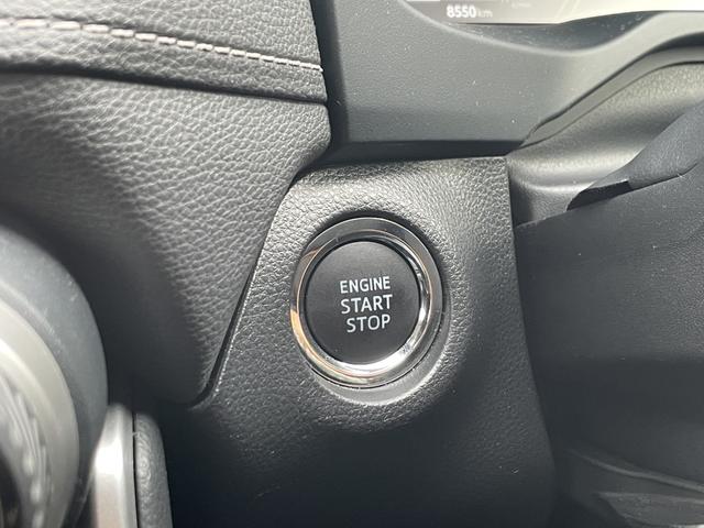 ＲＡＶ４ Ｇ　純正ナビ・フルセグ／全方位カメラ／ブラインドスポットモニター／黒革シート／パワーバックドア／ステアリングヒーター／シートヒーター・エアシート／ＥＴＣ２．０／スマートキー×２個／ＬＥＤライト／禁煙車（7枚目）