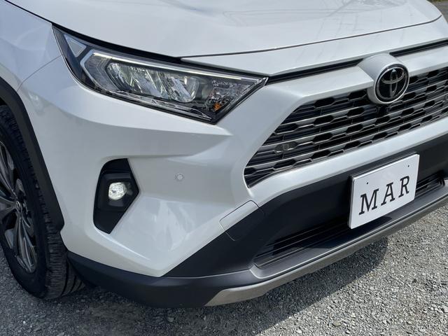 ＲＡＶ４ Ｇ　純正ナビ・フルセグ／全方位カメラ／ブラインドスポットモニター／黒革シート／パワーバックドア／ステアリングヒーター／シートヒーター・エアシート／ＥＴＣ２．０／スマートキー×２個／ＬＥＤライト／禁煙車（10枚目）