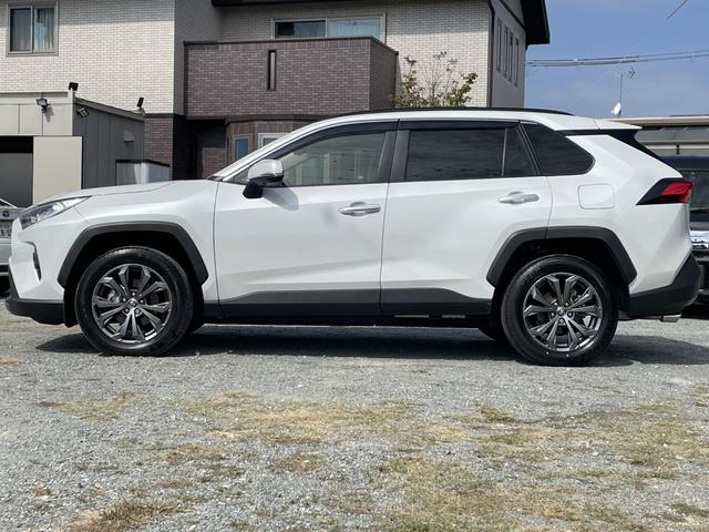 ＲＡＶ４ Ｇ　純正ナビ・フルセグ／全方位カメラ／ブラインドスポットモニター／黒革シート／パワーバックドア／ステアリングヒーター／シートヒーター・エアシート／ＥＴＣ２．０／スマートキー×２個／ＬＥＤライト／禁煙車（14枚目）