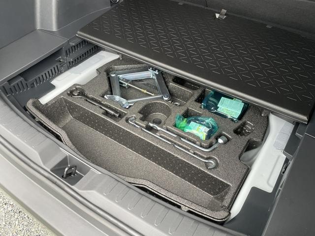 ＲＡＶ４ Ｇ　純正ナビ・フルセグ／全方位カメラ／ブラインドスポットモニター／黒革シート／パワーバックドア／ステアリングヒーター／シートヒーター・エアシート／ＥＴＣ２．０／スマートキー×２個／ＬＥＤライト／禁煙車（36枚目）