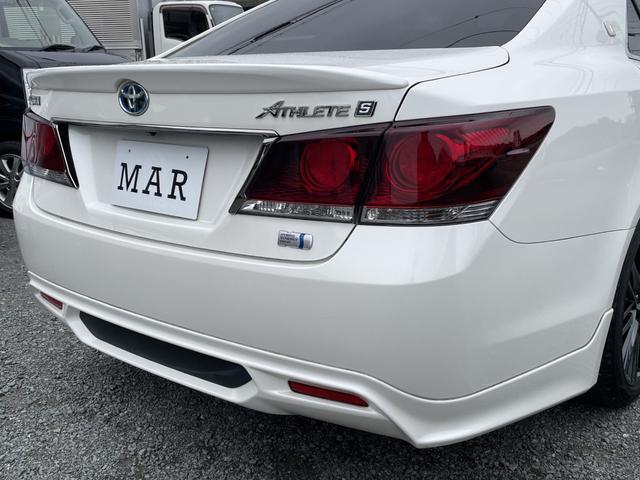 クラウンハイブリッド アスリートＳ　ブラックスタイル　ＴＲＤエアロ／革シート／純正ナビ・フルセグ／ＤＶＤ再生／バックカメラ／ＥＴＣ／スマートキー×２個／トランクイージークローザー／禁煙車／エアシート・シートヒーター／車検９年８月／ＴＶキット／１８アルミ（9枚目）