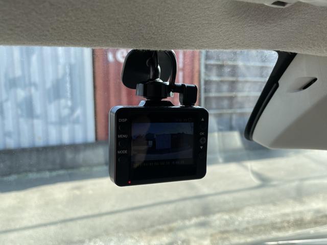 エブリイワゴン PZターボスペシャル 両側パワスラ/社外フルセグナビ/スマートキー×2個/ETC/バックカメラ/オートステップ/HID/社外LEDフォグ/ターボ車/アルミ/ハイルーフ/車検令和8年7月/禁煙車/社外デジタルインナーミラー(13枚目)