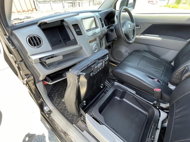 ワゴンR FXリミテッドII 社外16インチアルミ/ローダウン/フルセグナビ/車検整備付き/スマートキー/純正フルエアロ/セキュリティー/黒革調シートカバー/オートエアコン/禁煙車/プッシュスタート(4枚目)