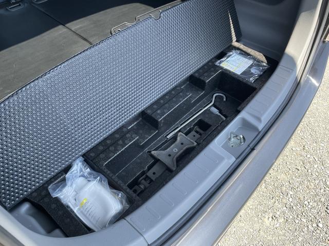 ワゴンR FXリミテッドII 社外16インチアルミ/ローダウン/フルセグナビ/車検整備付き/スマートキー/純正フルエアロ/セキュリティー/黒革調シートカバー/オートエアコン/禁煙車/プッシュスタート(29枚目)