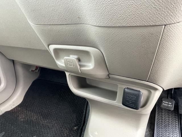 ライフ Ｃ　社外ナビ・テレビ／ＥＴＣ／Ｗエアバッグ／検査令和９年９月／禁煙車／エアコン／パワステ（38枚目）