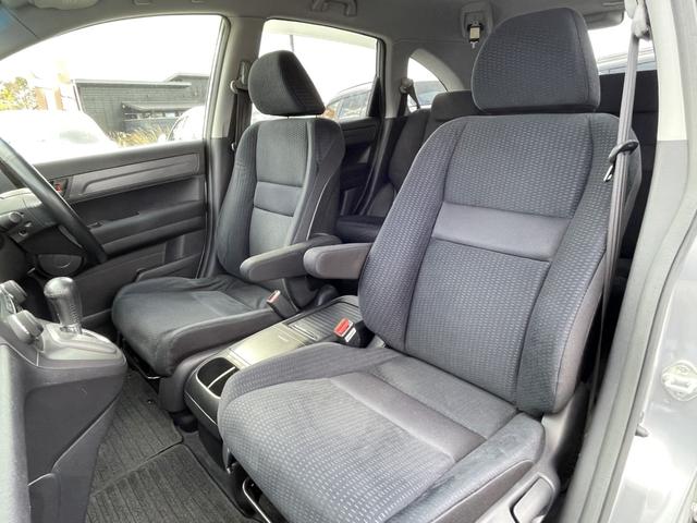 ＣＲ－Ｖ ＺＬ　純正ナビ／バックカメラ／キーレス／ディスチャージ／アルミホイール／ウインカードアミラー／フォグランプ／セキュリティー／バニティーミラー／検査令和８年４月（15枚目）