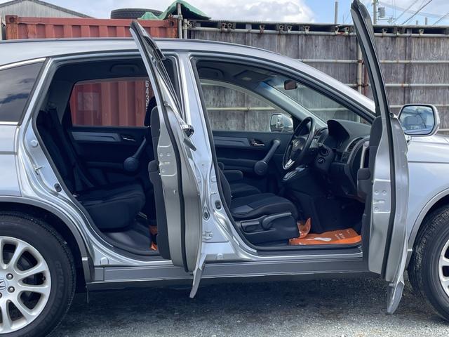 ＣＲ－Ｖ ＺＬ　純正ナビ／バックカメラ／キーレス／ディスチャージ／アルミホイール／ウインカードアミラー／フォグランプ／セキュリティー／バニティーミラー／検査令和８年４月（23枚目）