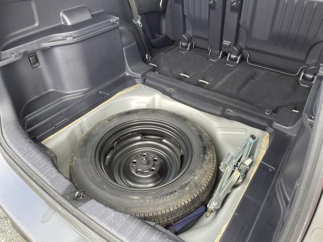 ＣＲ－Ｖ ＺＬ　純正ナビ／バックカメラ／キーレス／ディスチャージ／アルミホイール／ウインカードアミラー／フォグランプ／セキュリティー／バニティーミラー／検査令和８年４月（31枚目）