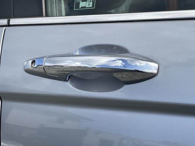 ＣＲ－Ｖ ＺＬ　純正ナビ／バックカメラ／キーレス／ディスチャージ／アルミホイール／ウインカードアミラー／フォグランプ／セキュリティー／バニティーミラー／検査令和８年４月（50枚目）