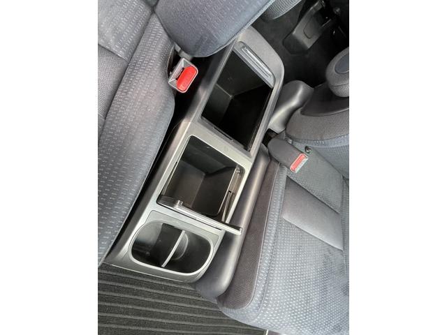 ＣＲ－Ｖ ＺＬ　純正ナビ／バックカメラ／キーレス／ディスチャージ／アルミホイール／ウインカードアミラー／フォグランプ／セキュリティー／バニティーミラー／検査令和８年４月（62枚目）