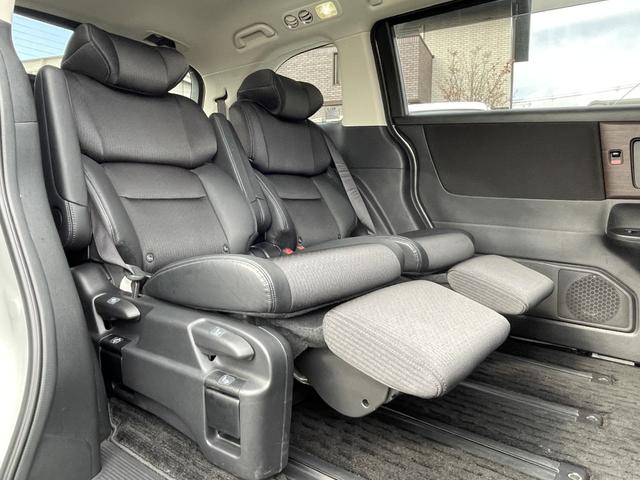 オデッセイ アブソルート・EX 純正フルセグナビ/マルチビューカメラ/前後ドラレコ/ETC2.0/CD・DVD/両側パワスラ/パワーバックドア/LEDライト/禁煙車/18アルミ/シートヒーター/ブラインドスポットモニター/1オーナー(40枚目)