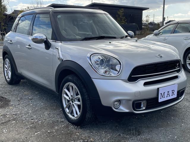 ＭＩＮＩ クーパーＳＤ　クロスオーバー　革シート／社外フルセグナビ／バックカメラ／ＥＴＣ／キセノン／ワンオーナー／整備記録簿／保証書／取説／禁煙車／１７アルミ／キーレス×２個／シートヒーター／検査令和８年９月／ディーゼルターボ／修復歴無し（31枚目）