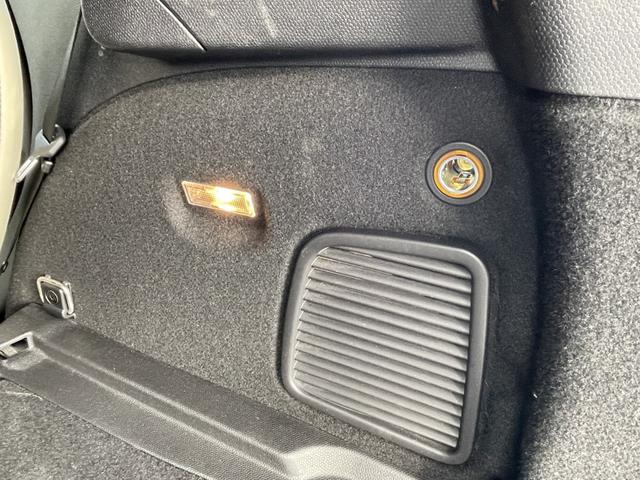 ＭＩＮＩ クーパーＳＤ　クロスオーバー　革シート／社外フルセグナビ／バックカメラ／ＥＴＣ／キセノン／ワンオーナー／整備記録簿／保証書／取説／禁煙車／１７アルミ／キーレス×２個／シートヒーター／検査令和８年９月／ディーゼルターボ／修復歴無し（53枚目）