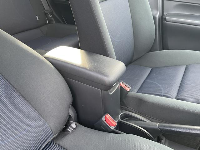 アクア Ｓ　純正フルセグナビ／バックカメラ／スマートキー×２個／前後ドライブレコーダー／ワンオーナー／点検記録簿／禁煙車／修復歴無し／検査令和８年４月／保証書・取説／プッシュスタート／オートエアコン（8枚目）