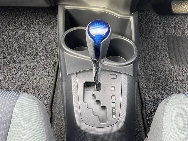 アクア Ｓ　純正フルセグナビ／バックカメラ／スマートキー×２個／前後ドライブレコーダー／ワンオーナー／点検記録簿／禁煙車／修復歴無し／検査令和８年４月／保証書・取説／プッシュスタート／オートエアコン（23枚目）