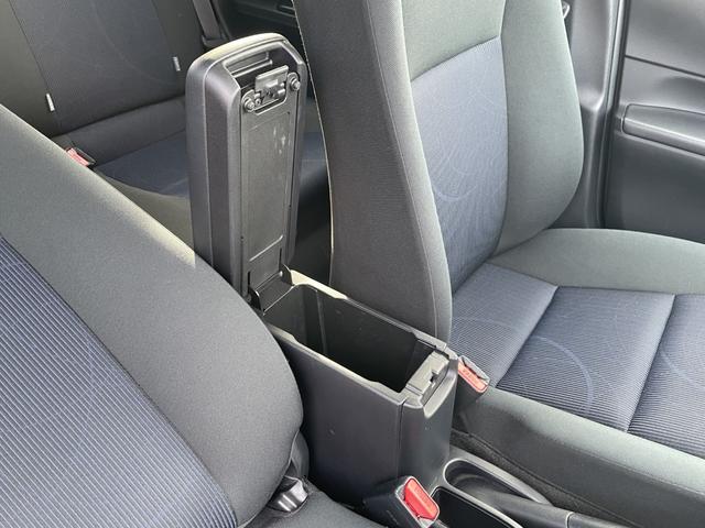 アクア Ｓ　純正フルセグナビ／バックカメラ／スマートキー×２個／前後ドライブレコーダー／ワンオーナー／点検記録簿／禁煙車／修復歴無し／検査令和８年４月／保証書・取説／プッシュスタート／オートエアコン（45枚目）