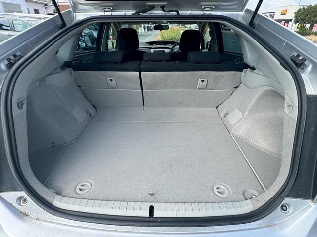 プリウス Ｓツーリングセレクション（8枚目）