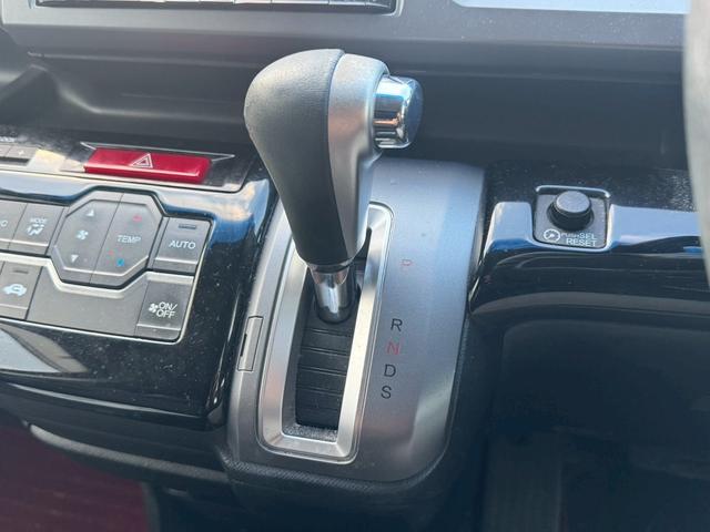 ステップワゴンスパーダ Z クールスピリット(11枚目)