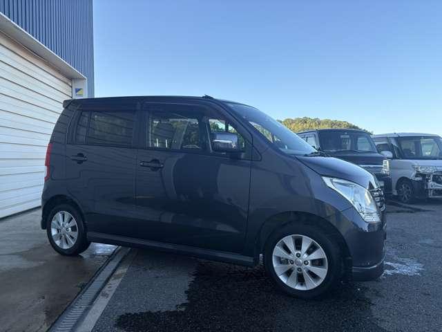 ワゴンＲ ＦＸリミテッド（5枚目）