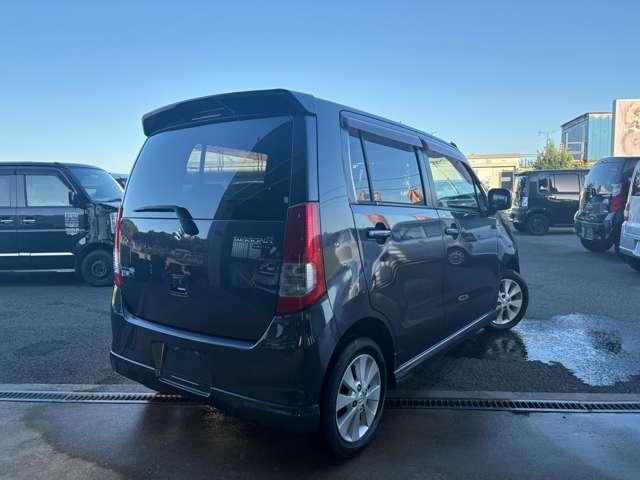 ワゴンＲ ＦＸリミテッド（6枚目）