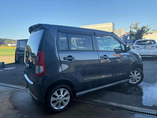 ワゴンＲ ＦＸリミテッド（7枚目）