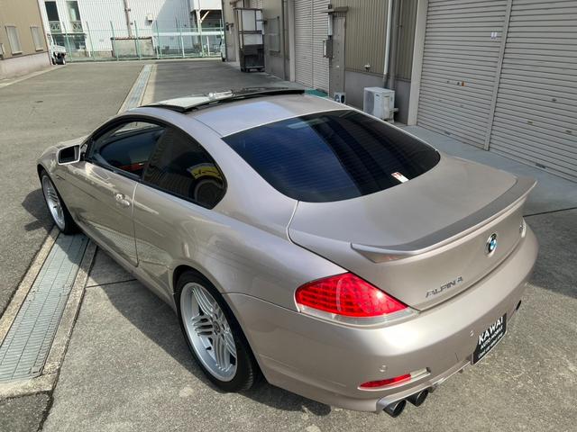 Ｂ６ クーペ　スーパーチャージ　アルピナ　Ｂ６　　　クーペ　Ｓｕｐｅｒｃｈａｒｇｅ　右ハンドル　特注フルオーダー車両　特別オーダーカラー　ダイヤモンドメタリック　アルピナ　ラヴァリナ　フルレザーインテリア（4枚目）