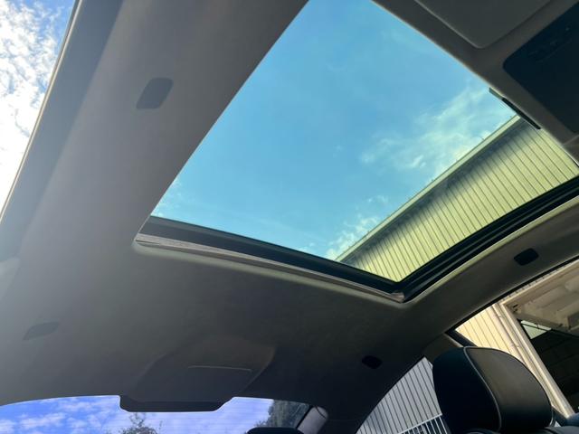 Ｂ６ クーペ　スーパーチャージ　アルピナ　Ｂ６　　　クーペ　Ｓｕｐｅｒｃｈａｒｇｅ　右ハンドル　特注フルオーダー車両　特別オーダーカラー　ダイヤモンドメタリック　アルピナ　ラヴァリナ　フルレザーインテリア（30枚目）