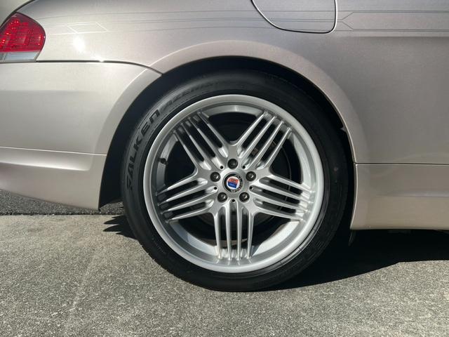 Ｂ６ クーペ　スーパーチャージ　アルピナ　Ｂ６　　　クーペ　Ｓｕｐｅｒｃｈａｒｇｅ　右ハンドル　特注フルオーダー車両　特別オーダーカラー　ダイヤモンドメタリック　アルピナ　ラヴァリナ　フルレザーインテリア（33枚目）