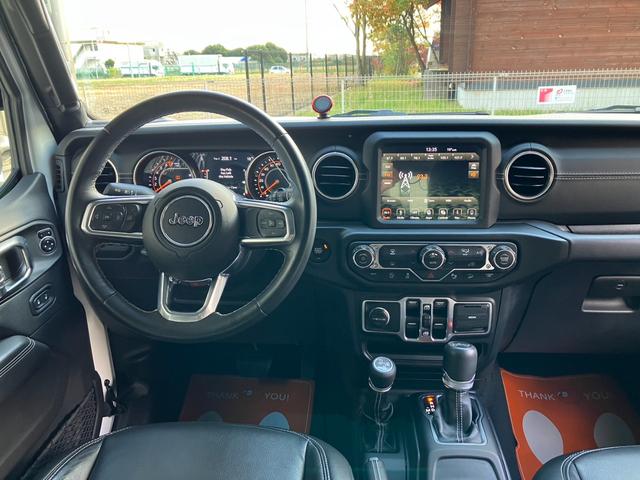 ジープ・ラングラーアンリミテッド アンリミテッドサハラ 3.6L 4WD 左ハンドル 新車並行 KMC20インチ 2024グリル 5cmオーパーフェンダー 37インチGLADIATORタイヤ リフトアップ BESTOPサンライダー FLOWMASTERマフラー USテール(6枚目)